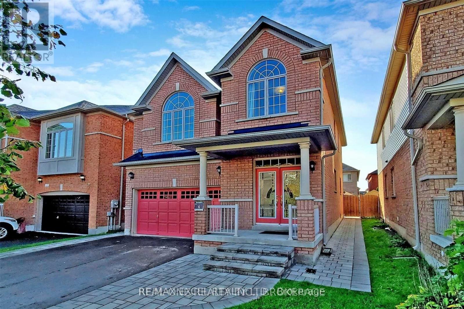 Main - 145 Cabin Trail Crescent, Whitchurch-Stouffville, Ontario  L4A 0S7 - Photo 2 - N12859504