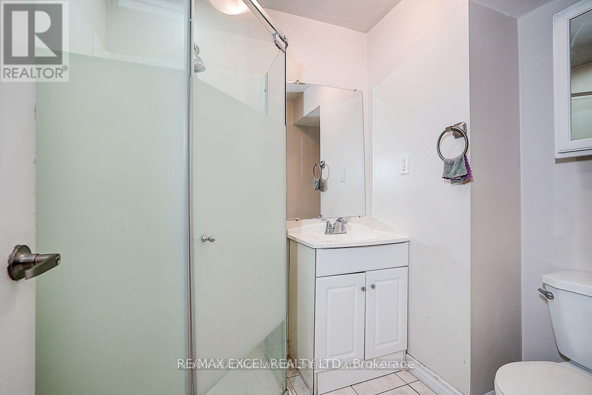 Bsmt - 31 Durant Crescent, Markham, Ontario  L3S 3A3 - Photo 11 - N12882462