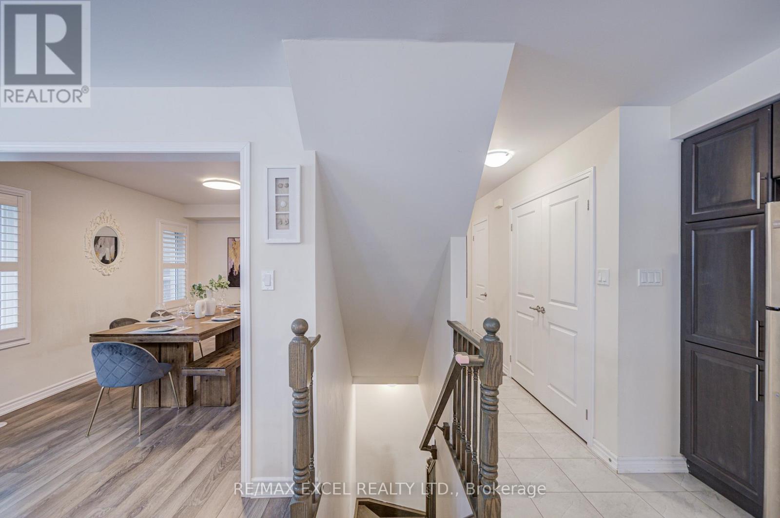 3081 Harebell Gate, Oakville, Ontario  L6M 0Y9 - Photo 14 - W12853854