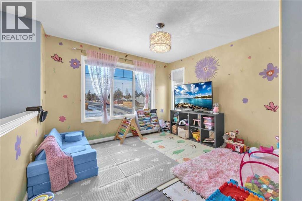 301 Mcleod Crescent, Diamond Valley, Alberta  T0L 2A0 - Photo 21 - A2294836