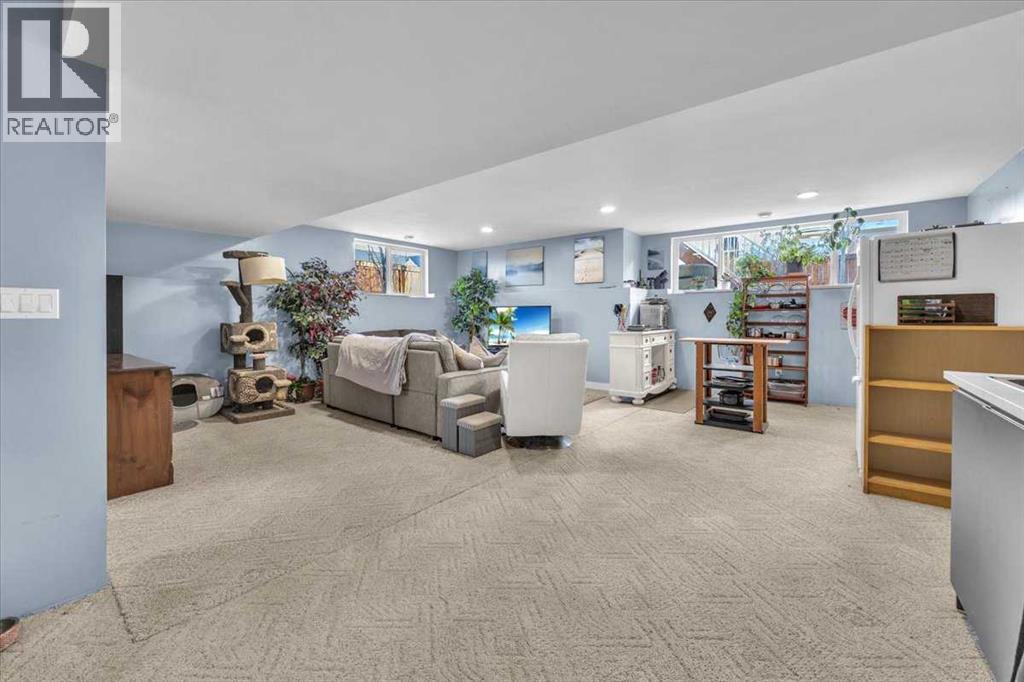 301 Mcleod Crescent, Diamond Valley, Alberta  T0L 2A0 - Photo 23 - A2294836