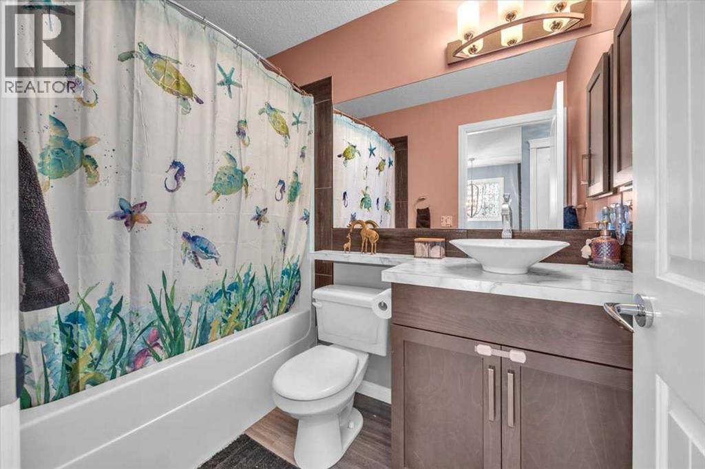 301 Mcleod Crescent, Diamond Valley, Alberta  T0L 2A0 - Photo 13 - A2294836