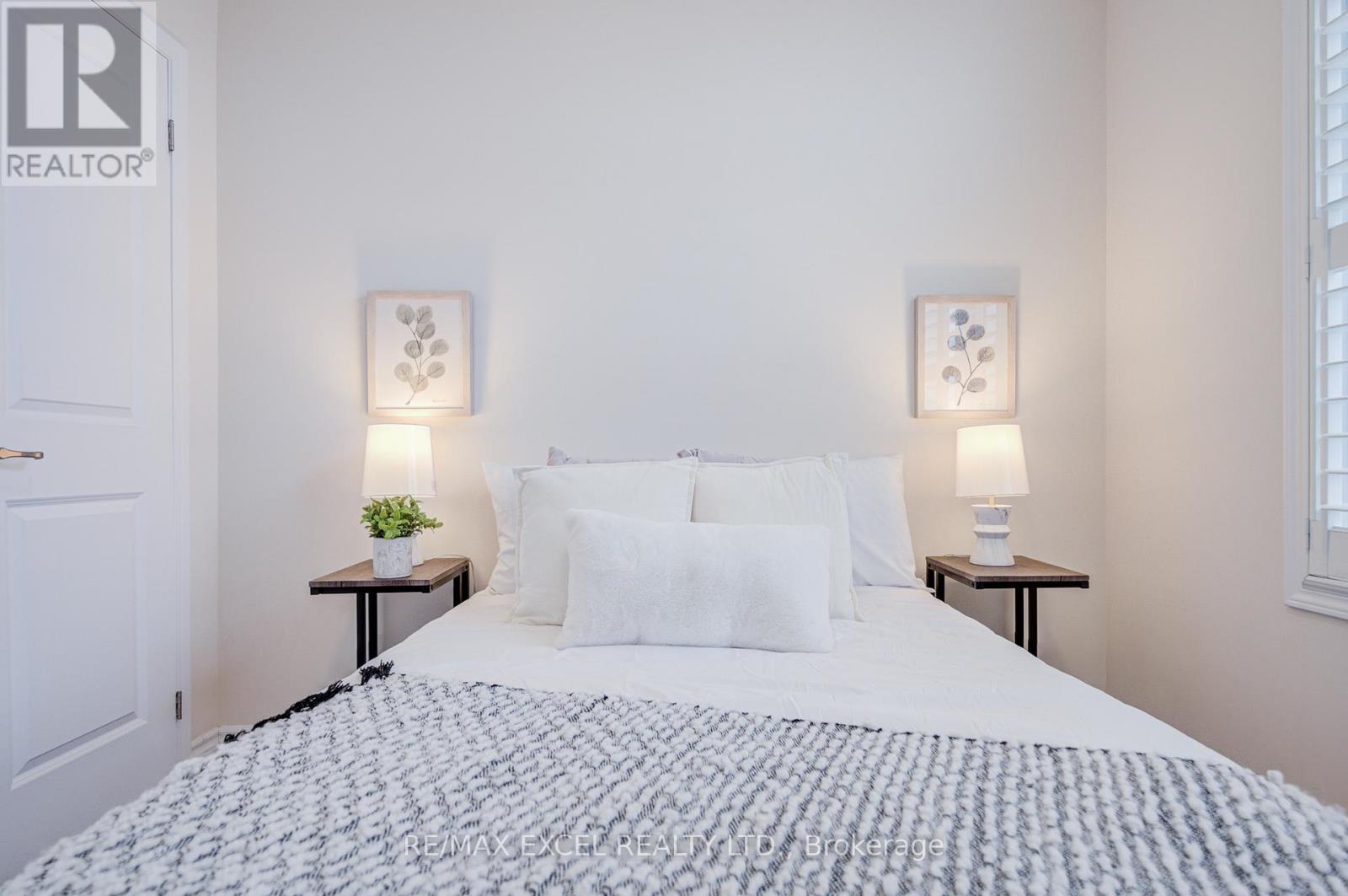 3081 Harebell Gate, Oakville, Ontario  L6M 0Y9 - Photo 47 - W12853854