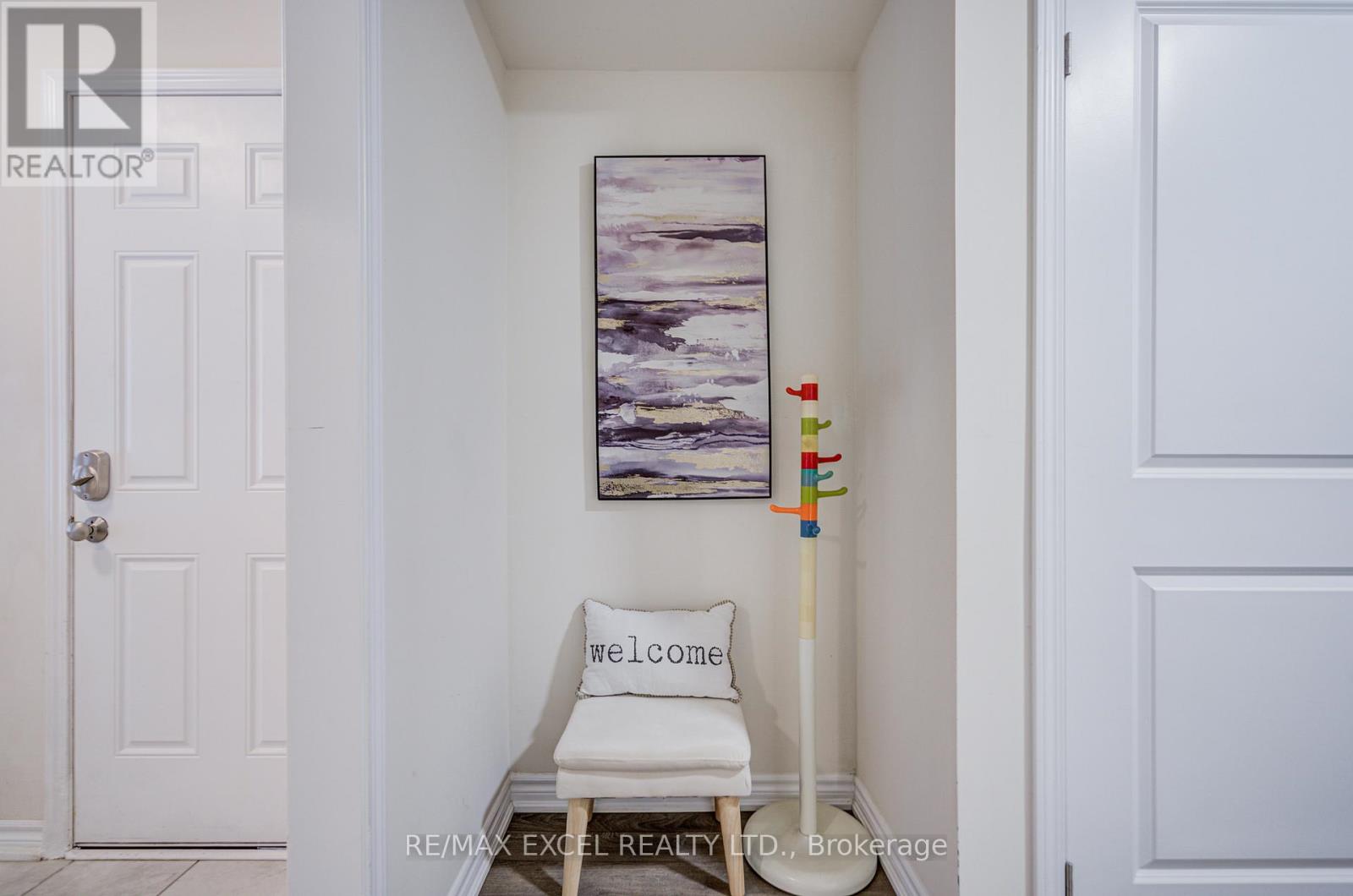 3081 Harebell Gate, Oakville, Ontario  L6M 0Y9 - Photo 9 - W12853854