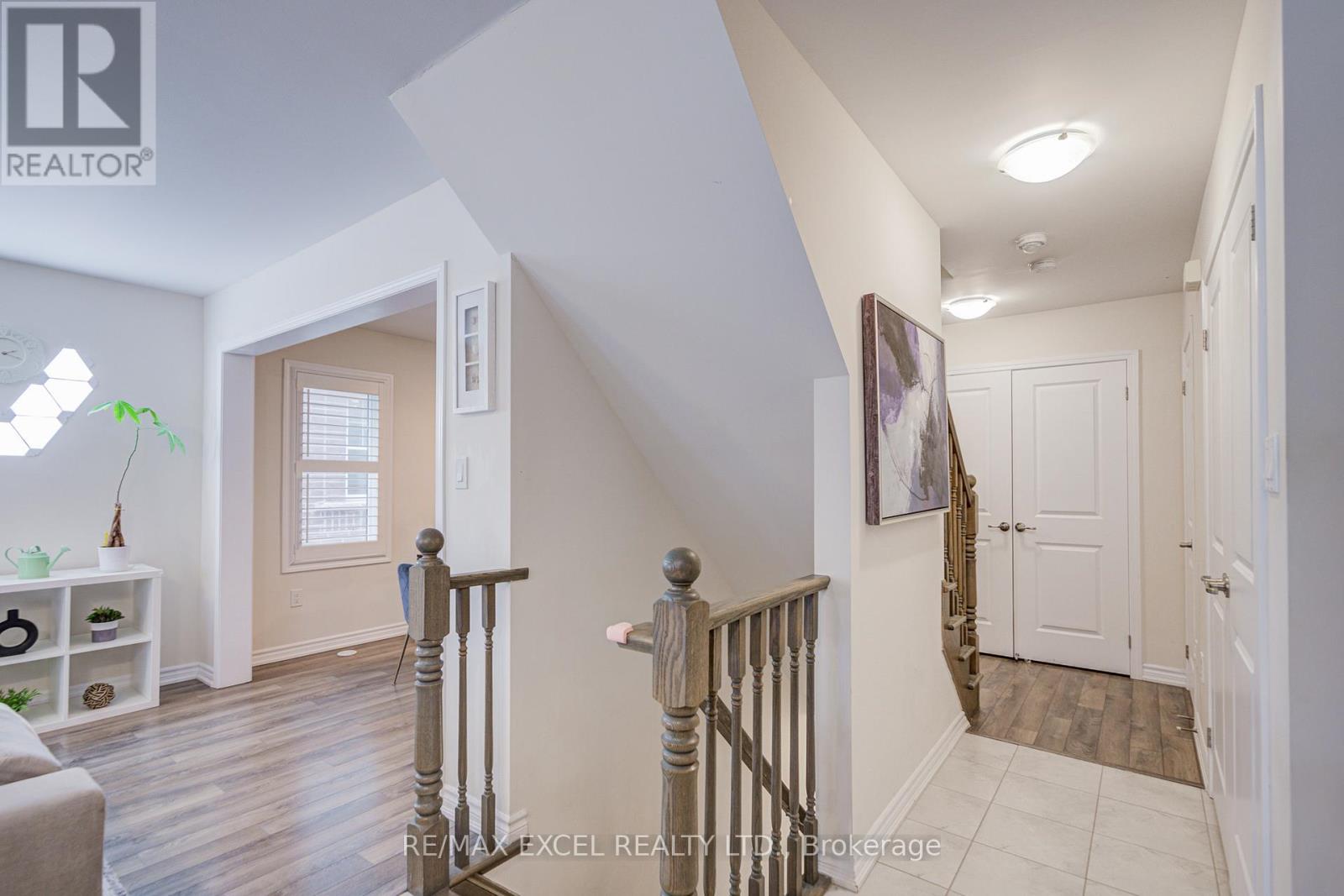3081 Harebell Gate, Oakville, Ontario  L6M 0Y9 - Photo 13 - W12853854