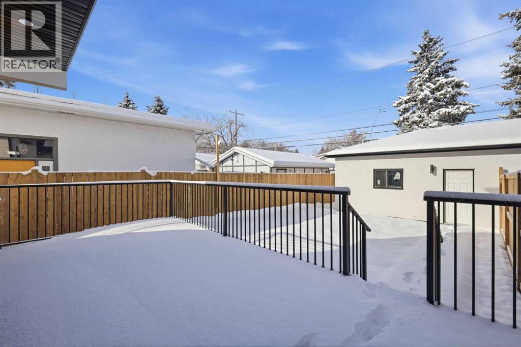2105 7 Street Ne, Calgary, Alberta  T2E 4C7 - Photo 39 - A2296372