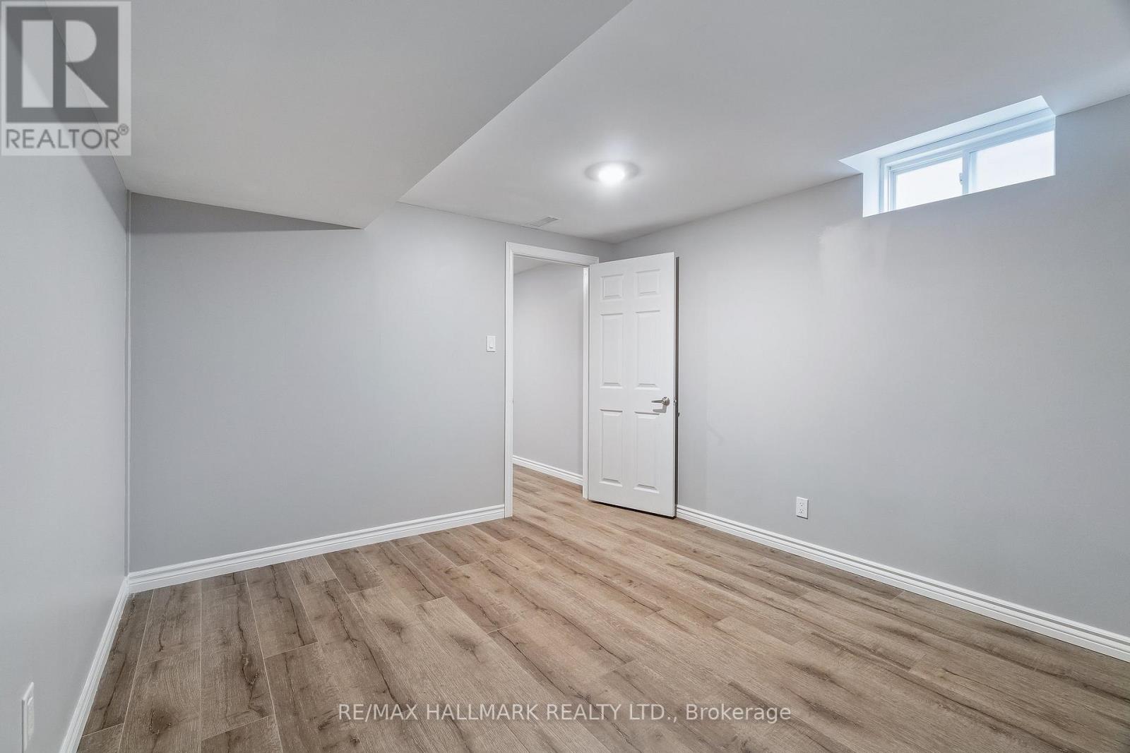 12 Hadfield Circle, Brampton, Ontario  L6R 0N6 - Photo 17 - W12871578