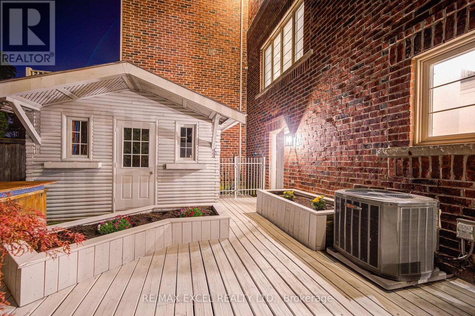 144 Chapman Court, Aurora, Ontario  L4G 0E2 - Photo 48 - N12785946