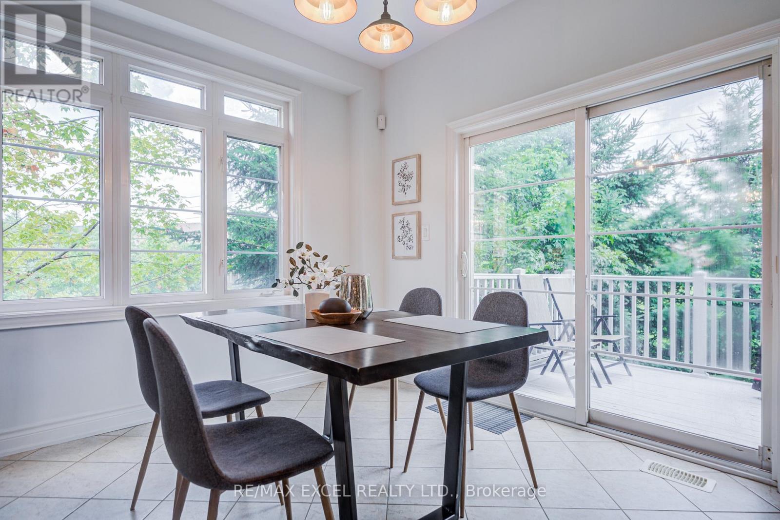 144 Chapman Court, Aurora, Ontario  L4G 0E2 - Photo 21 - N12785946