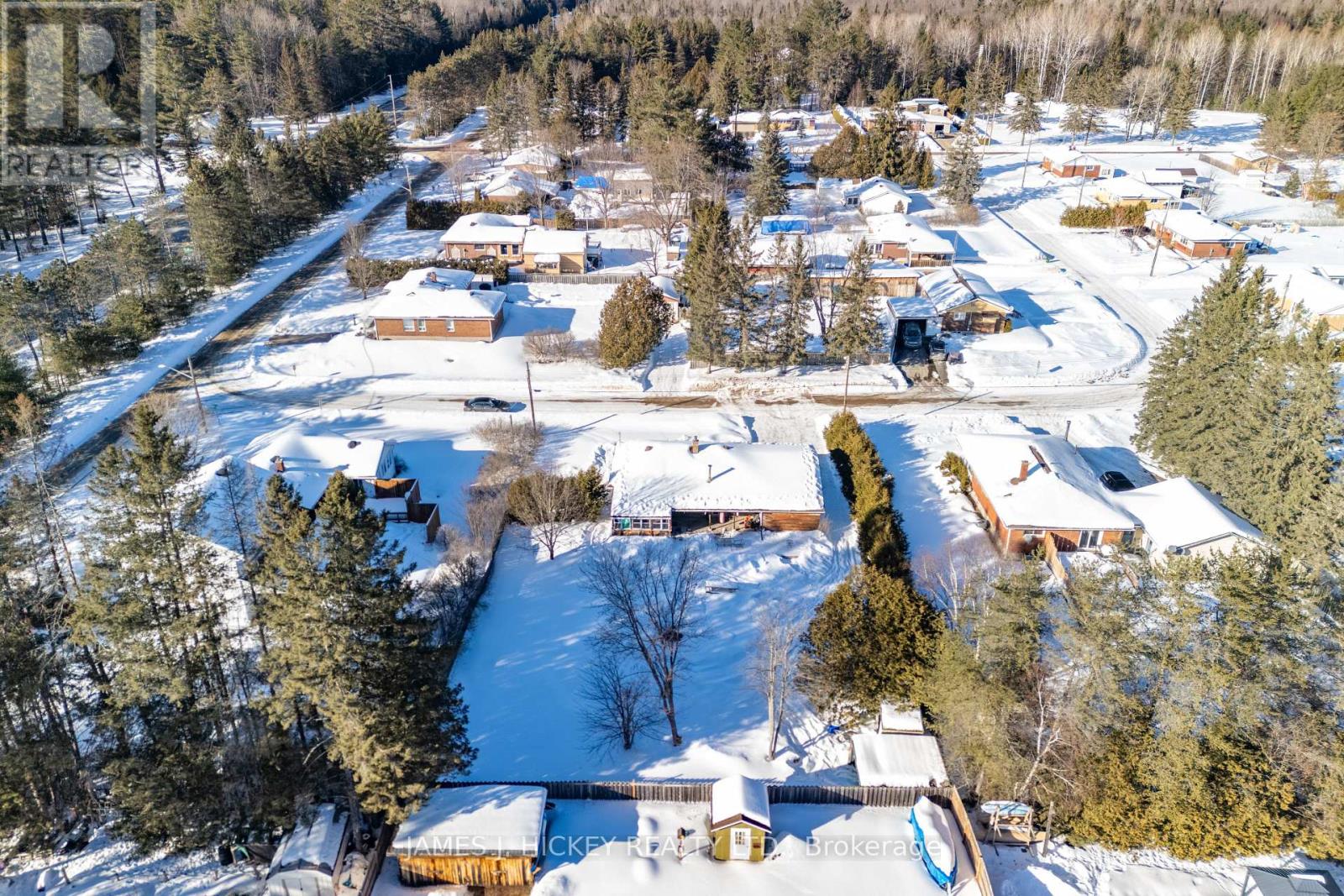 115 Lorne Place, Laurentian Hills, Ontario  K0J 1P0 - Photo 28 - X12823122