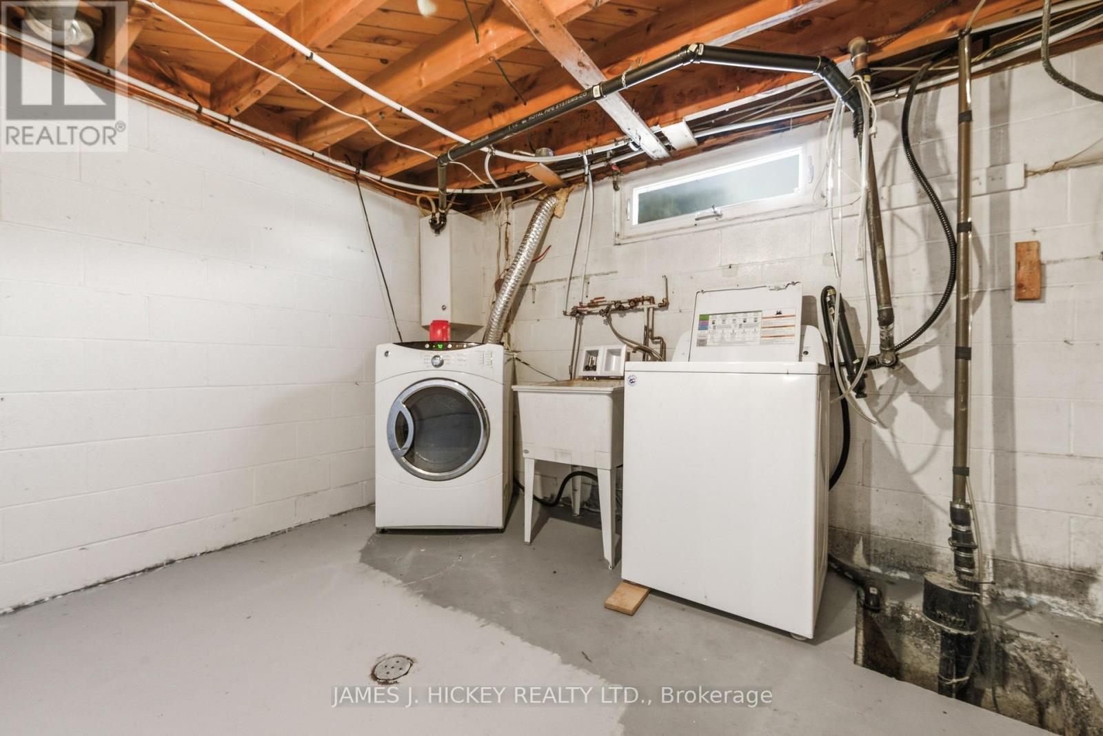 115 Lorne Place, Laurentian Hills, Ontario  K0J 1P0 - Photo 26 - X12823122