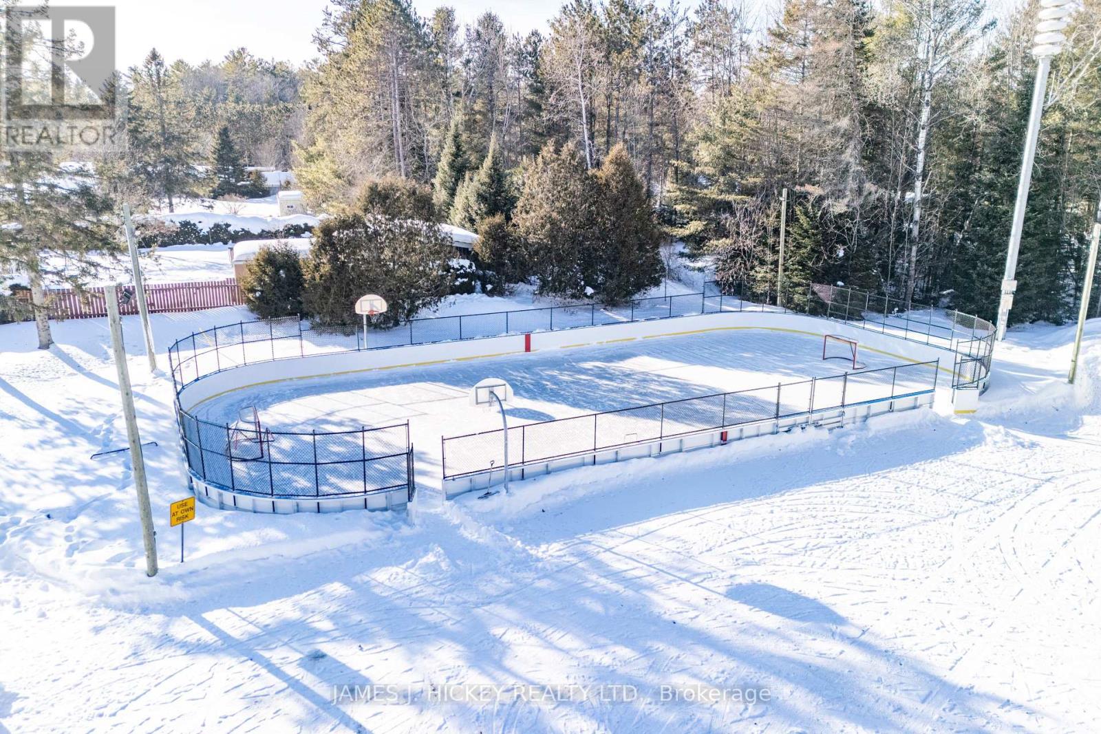 115 Lorne Place, Laurentian Hills, Ontario  K0J 1P0 - Photo 39 - X12823122