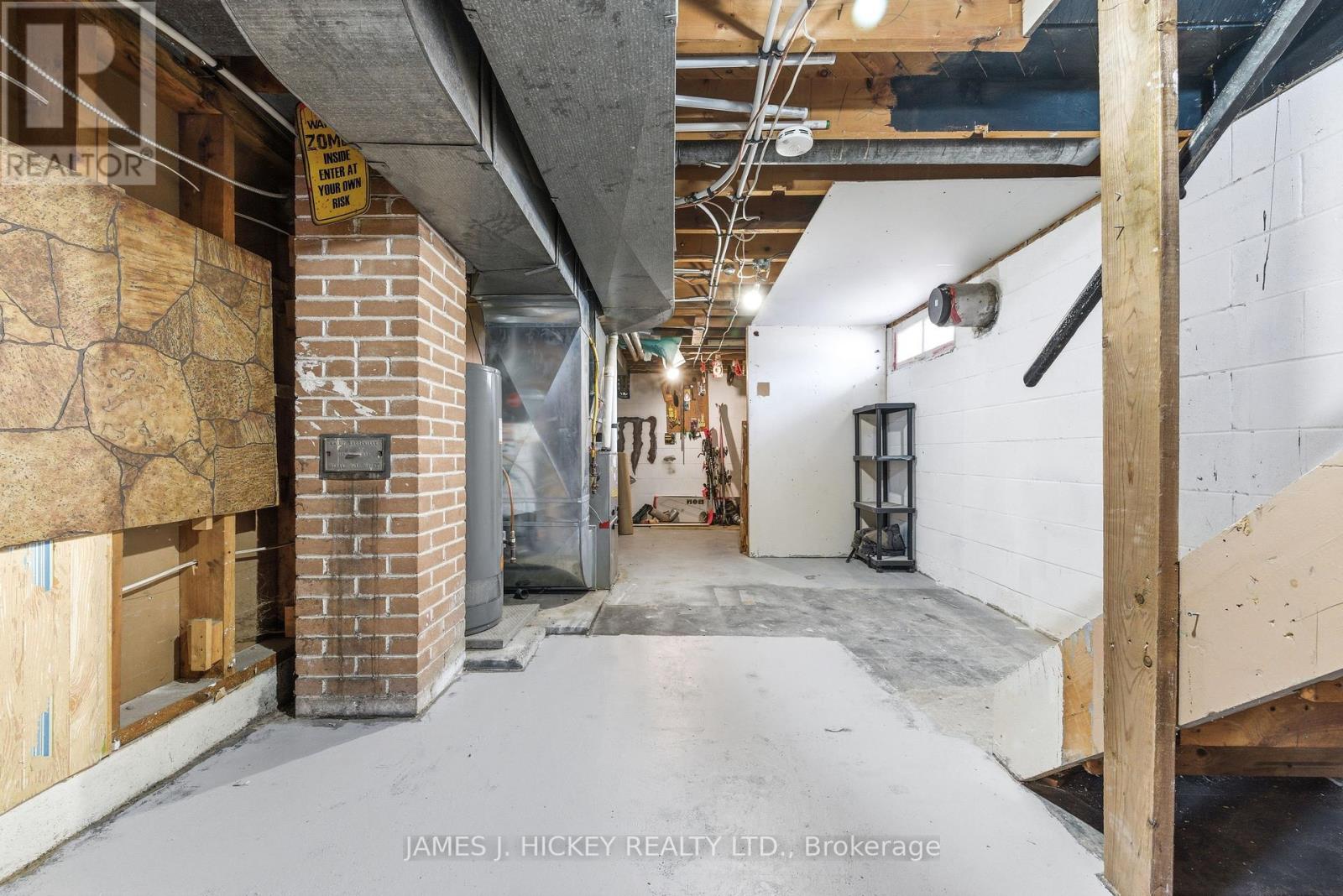 115 Lorne Place, Laurentian Hills, Ontario  K0J 1P0 - Photo 27 - X12823122