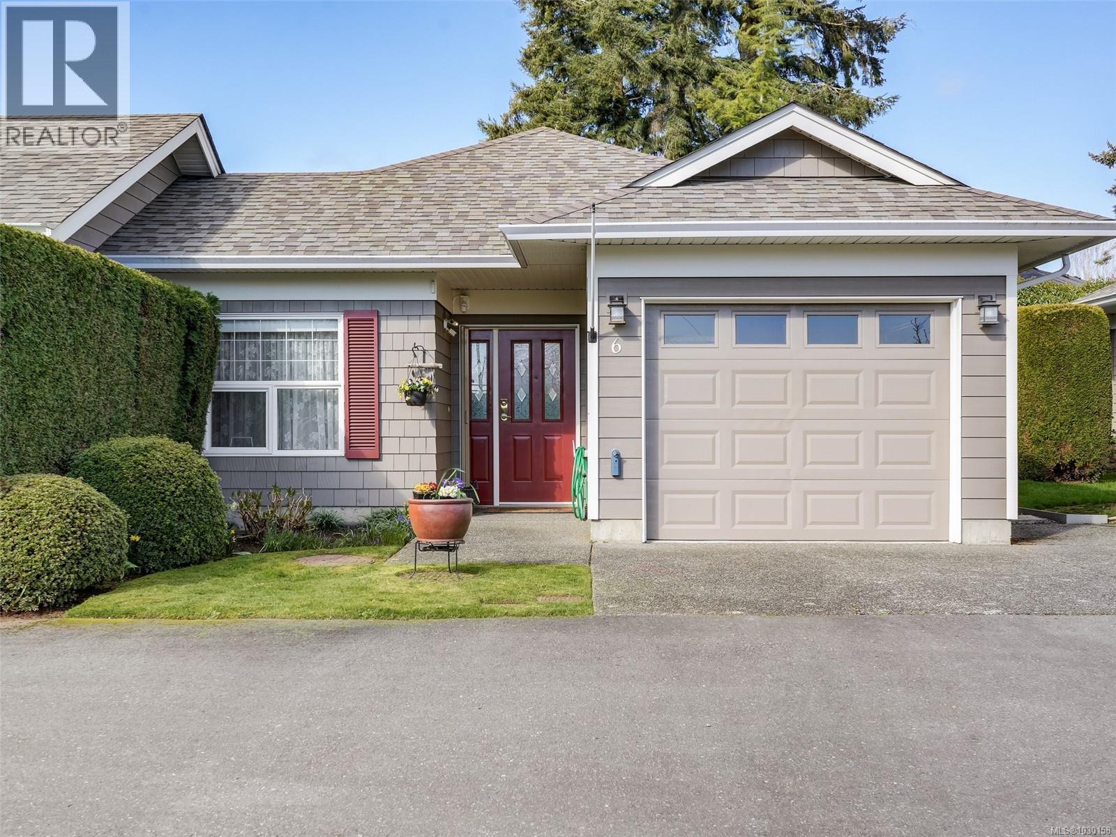 6 7980 East Saanich Rd, Central Saanich, British Columbia
