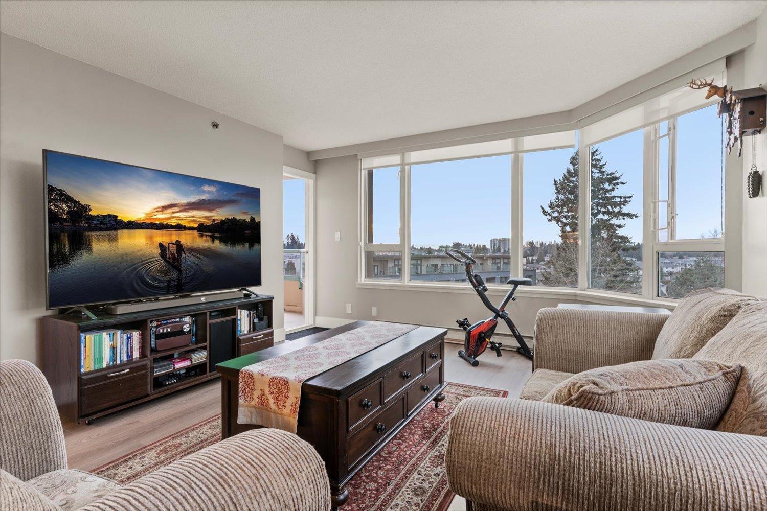 701 3170 Gladwin Road, Abbotsford, British Columbia  V2T 5T5 - Photo 5 - R3083675