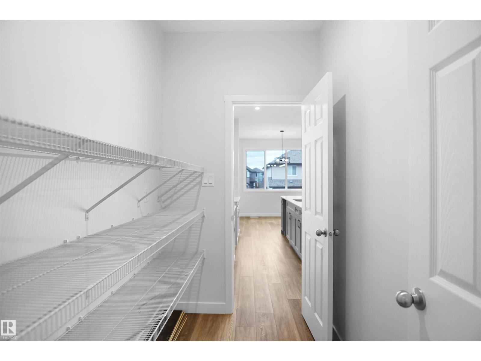 114 Sunland Wy, Sherwood Park, Alberta  T8H 2X7 - Photo 9 - E4465353