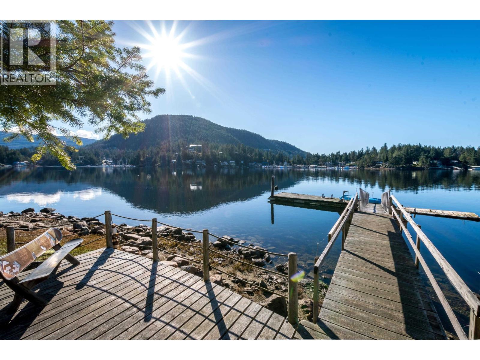 4981 Panorama Drive, Garden Bay, British Columbia  V0N 1S0 - Photo 4 - R3103930