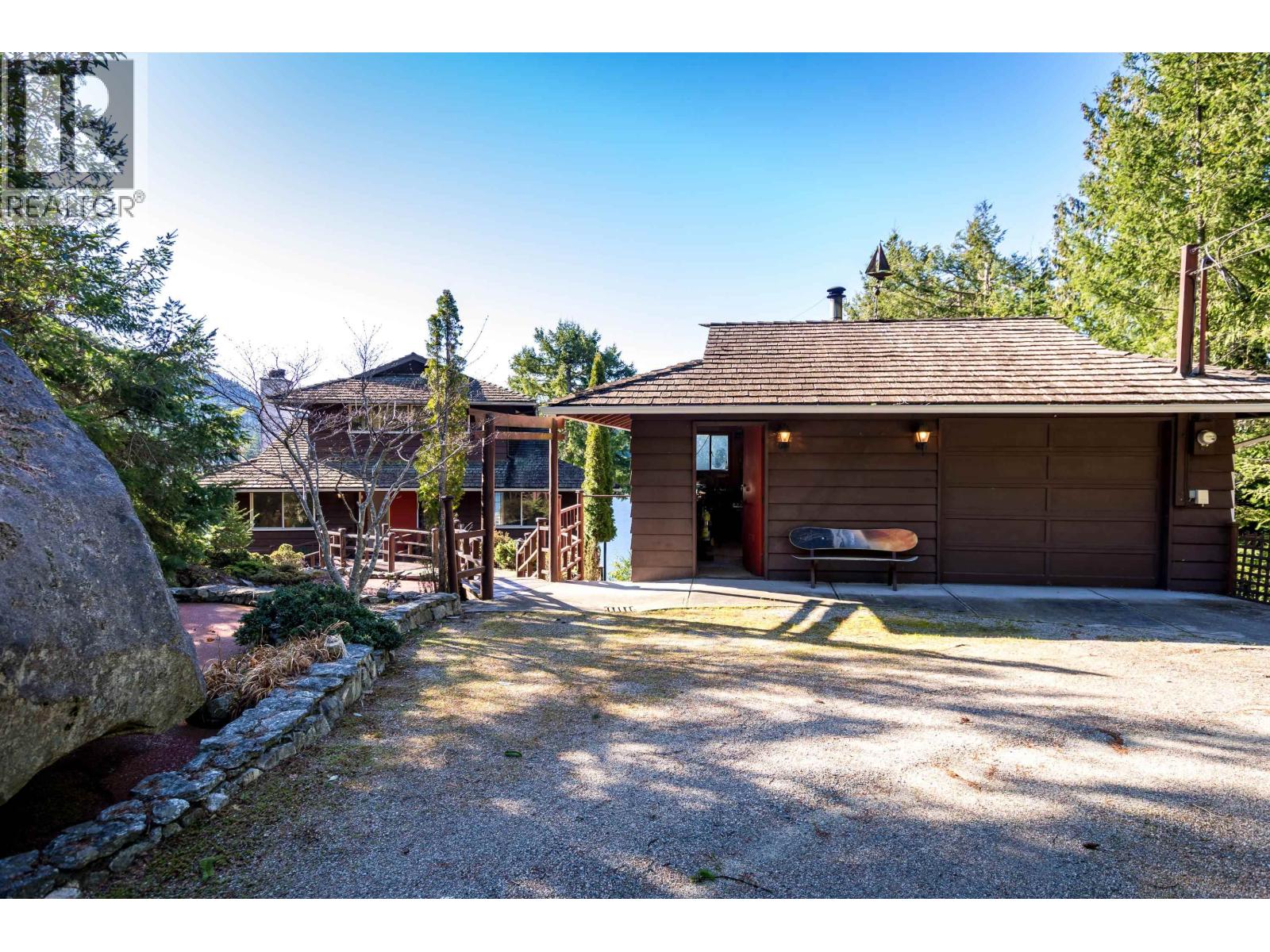 4981 Panorama Drive, Garden Bay, British Columbia  V0N 1S0 - Photo 34 - R3103930