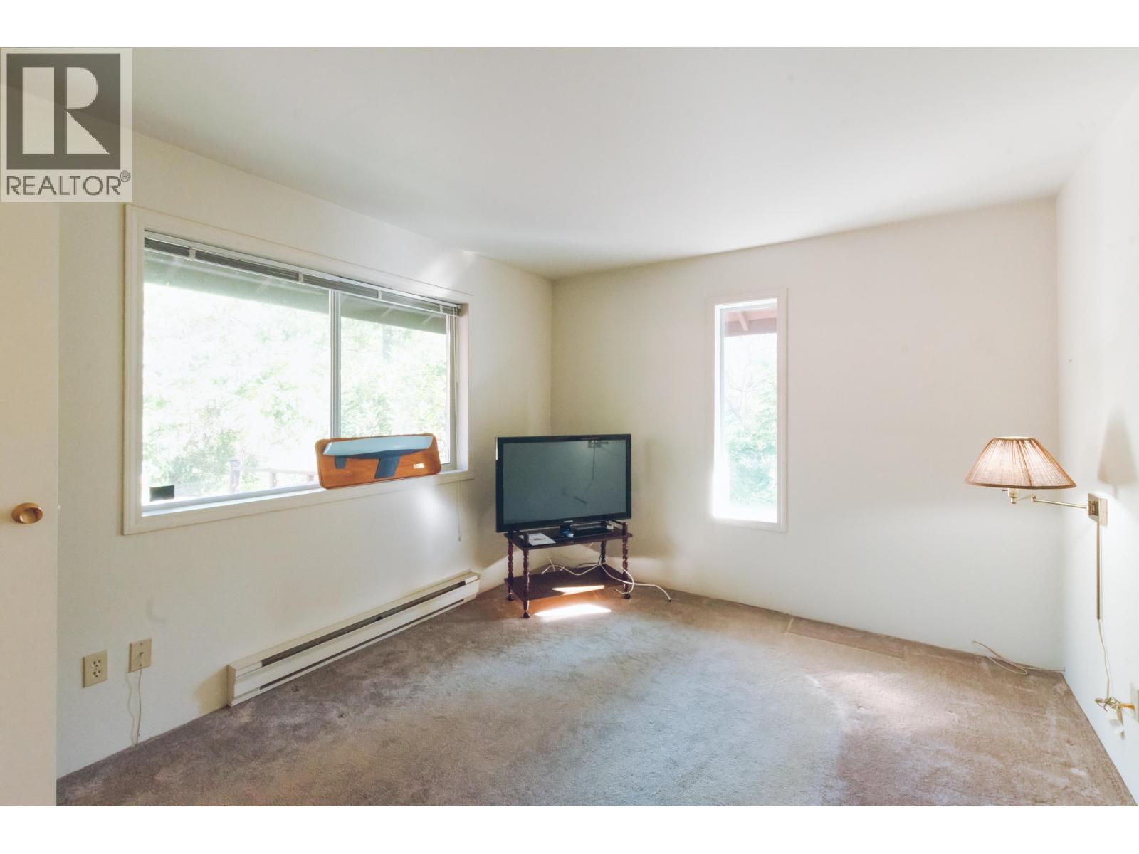 4981 Panorama Drive, Garden Bay, British Columbia  V0N 1S0 - Photo 22 - R3103930