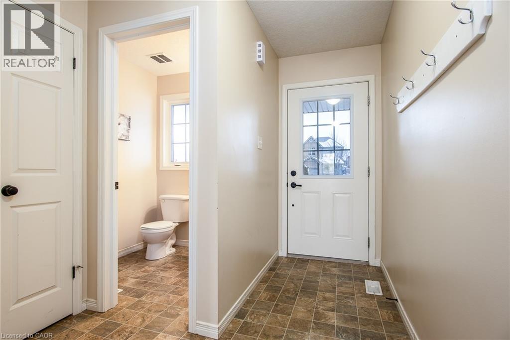 34 Captain Mccallum Drive, New Hamburg, Ontario  N3A 0B7 - Photo 15 - 40804581