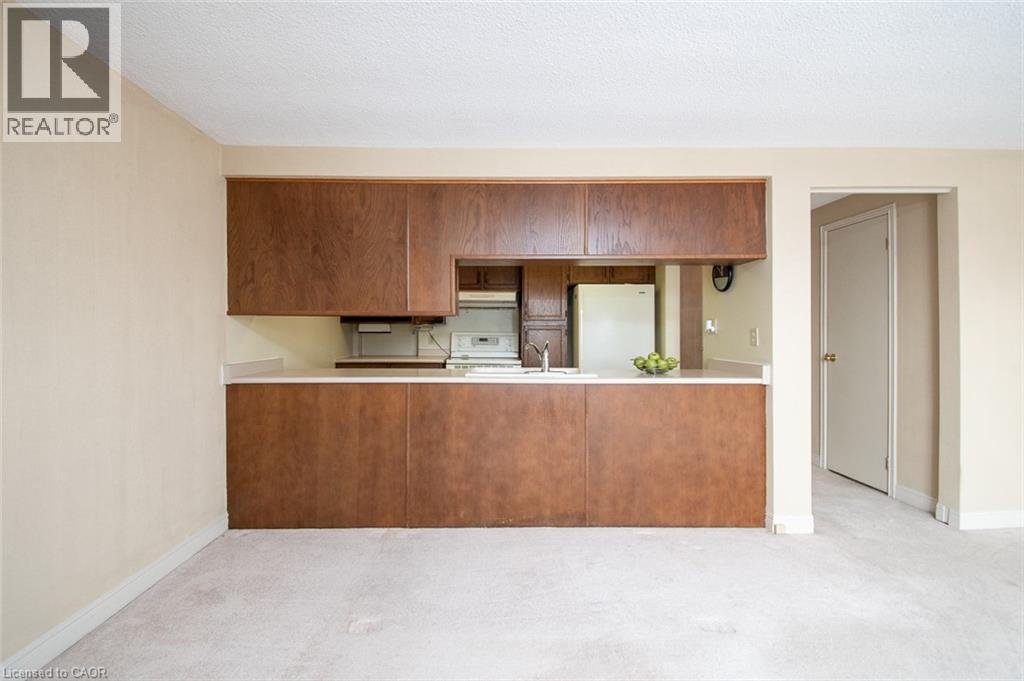 2054 Brant Street Unit# 6, Burlington, Ontario  L7P 3A6 - Photo 18 - 40805819