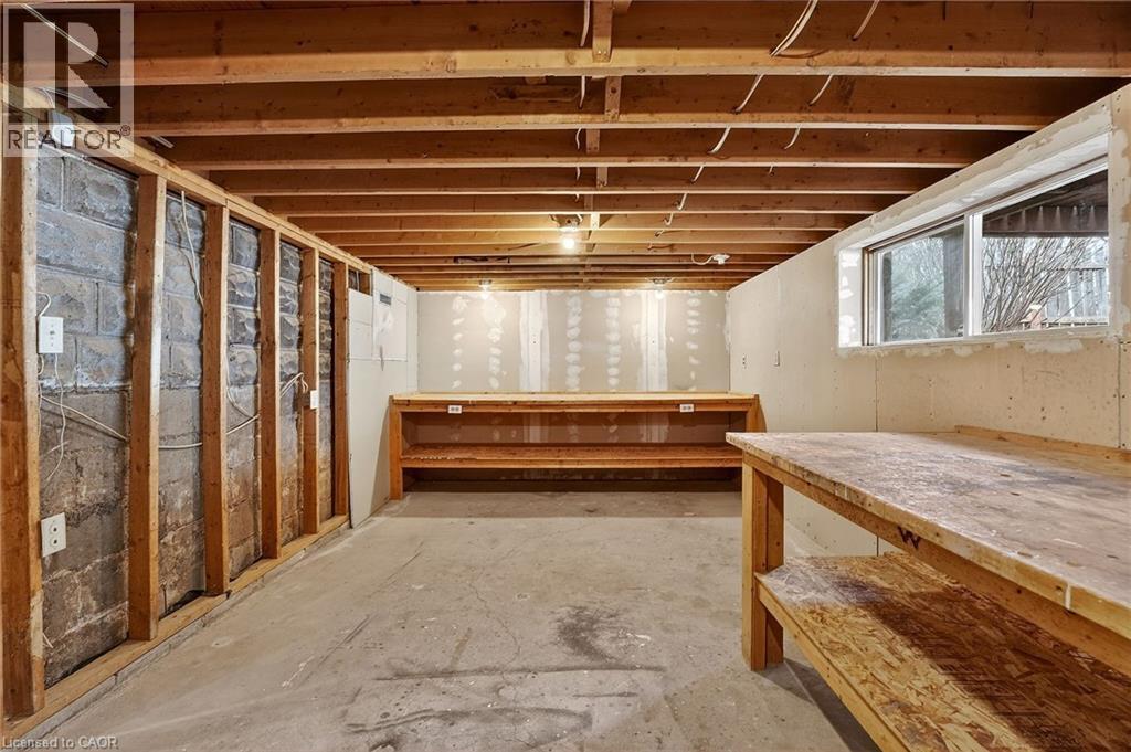 227 Cumberland Avenue, Hamilton, Ontario  L8M 1Z8 - Photo 35 - 40815421