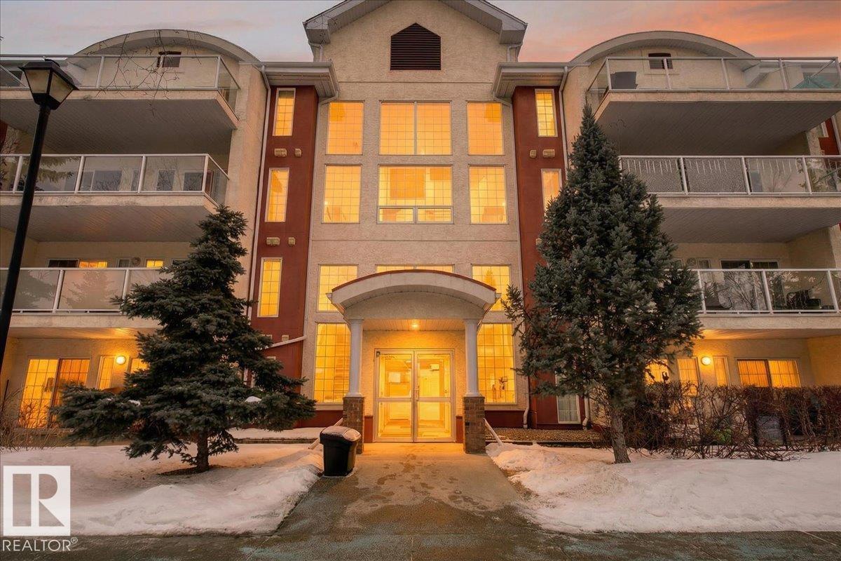 #208 12110 106 AV NW, Edmonton, Alberta