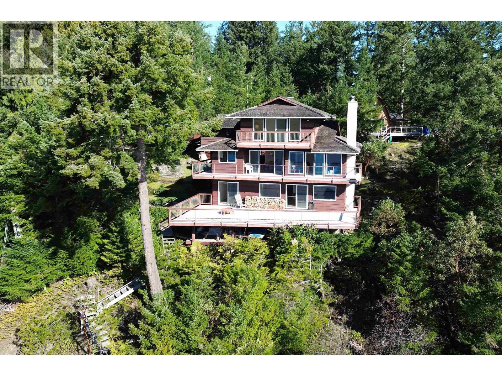 4981 Panorama Drive, Garden Bay, British Columbia  V0N 1S0 - Photo 2 - R3103930