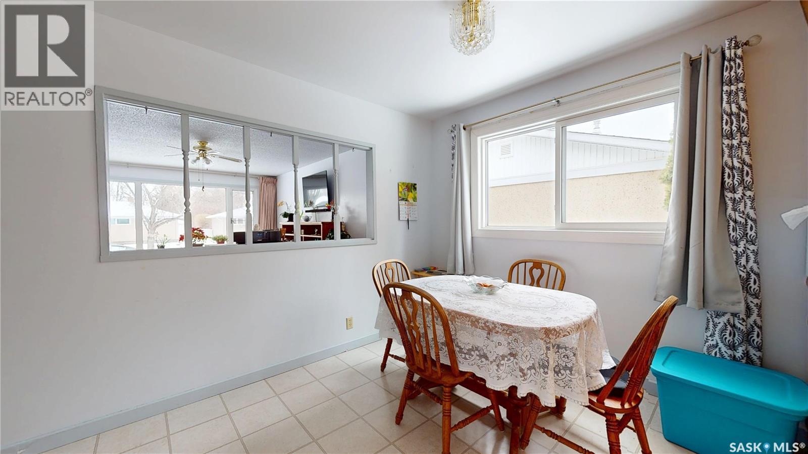 28 Matheson Crescent, Regina, Saskatchewan  S4R 5C4 - Photo 7 - SK031422