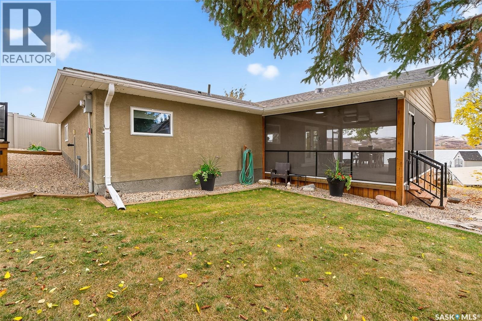 367 Daniel Drive, North Grove, Saskatchewan  S6H 4P4 - Photo 6 - SK031404