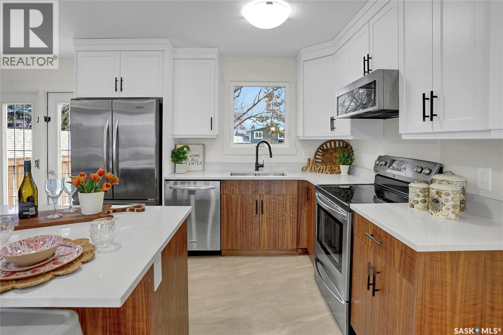 12 Buttercup Crescent Nw, Moose Jaw, Saskatchewan  S6J 1A4 - Photo 12 - SK031393