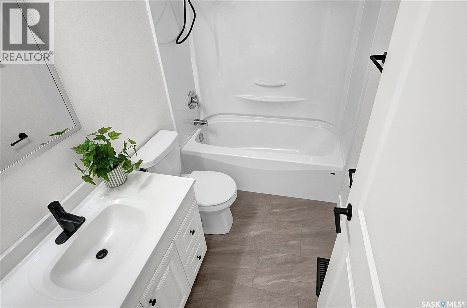 12 Buttercup Crescent Nw, Moose Jaw, Saskatchewan  S6J 1A4 - Photo 26 - SK031393