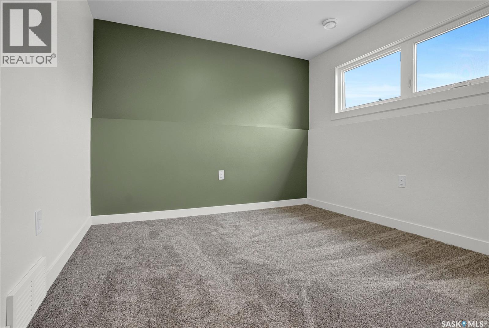 12 Buttercup Crescent Nw, Moose Jaw, Saskatchewan  S6J 1A4 - Photo 37 - SK031393