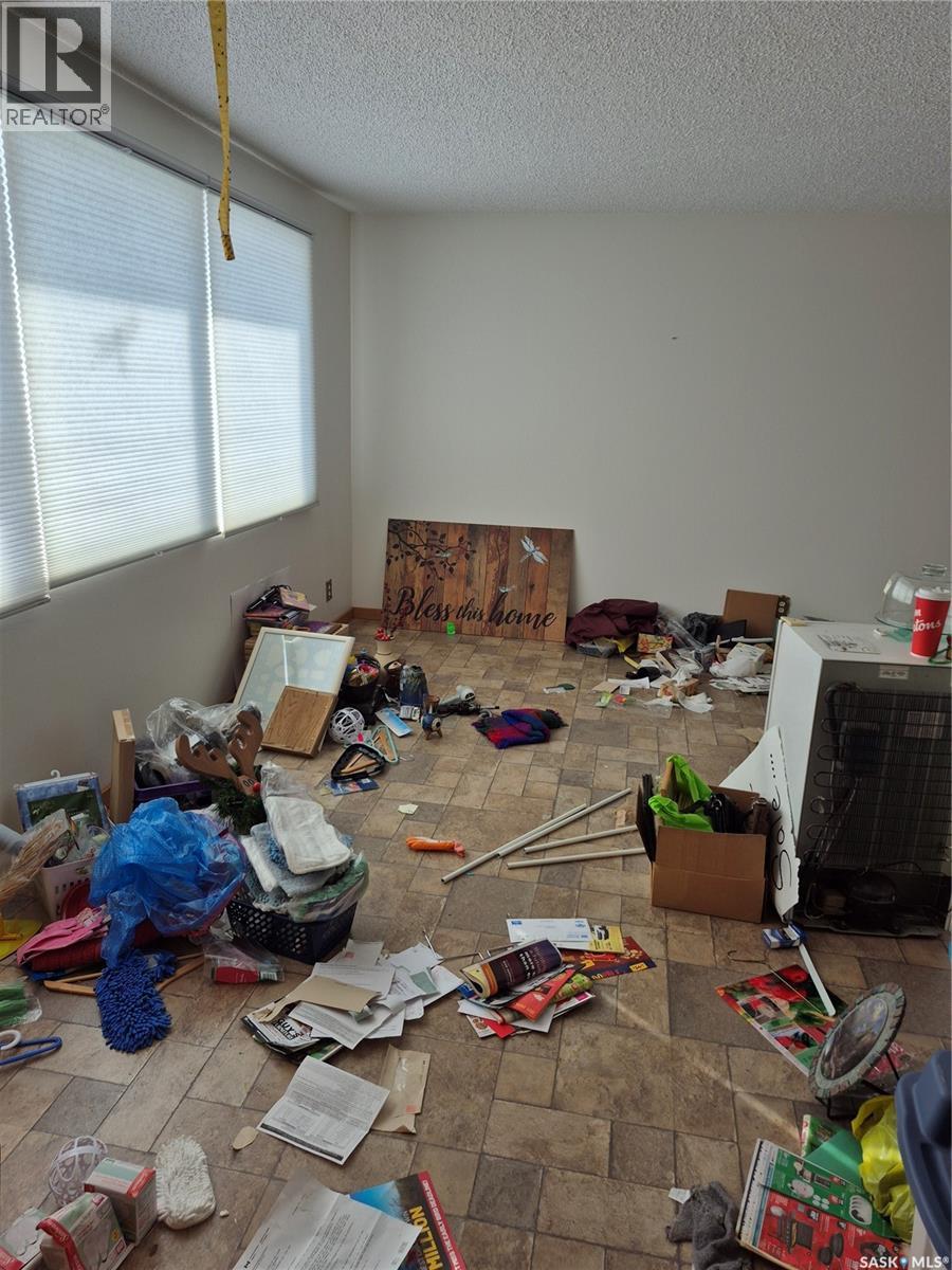 1741 92nd Street, North Battleford, Saskatchewan  S9A 0B5 - Photo 14 - SK031391