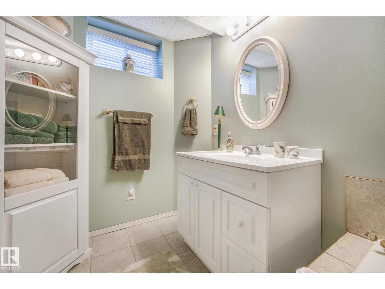 5 Deacon Dr, Sherwood Park, Alberta  T8H 1M8 - Photo 43 - E4479234