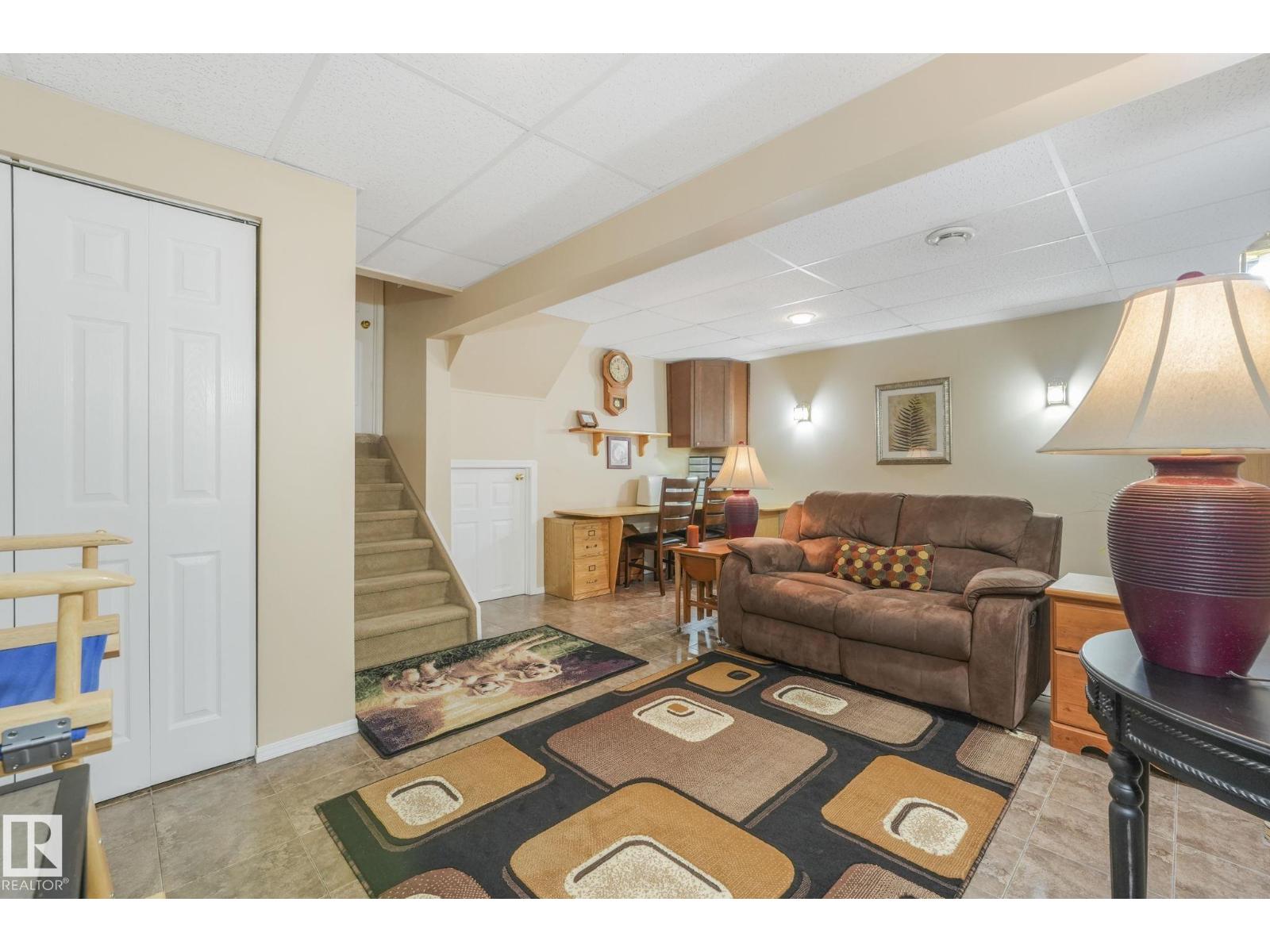 5 Deacon Dr, Sherwood Park, Alberta  T8H 1M8 - Photo 37 - E4479234