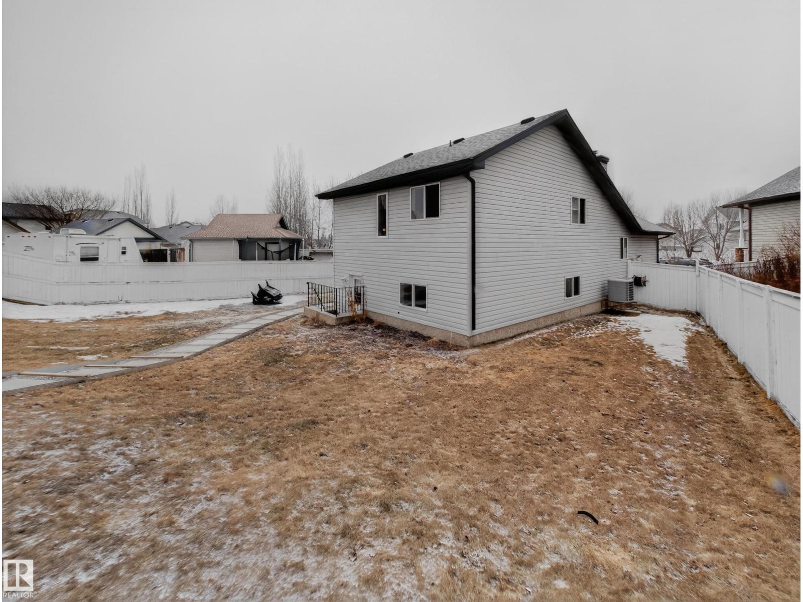 1665 Tompkins Pl Nw, Edmonton, Alberta  T6R 2Y6 - Photo 58 - E4479093