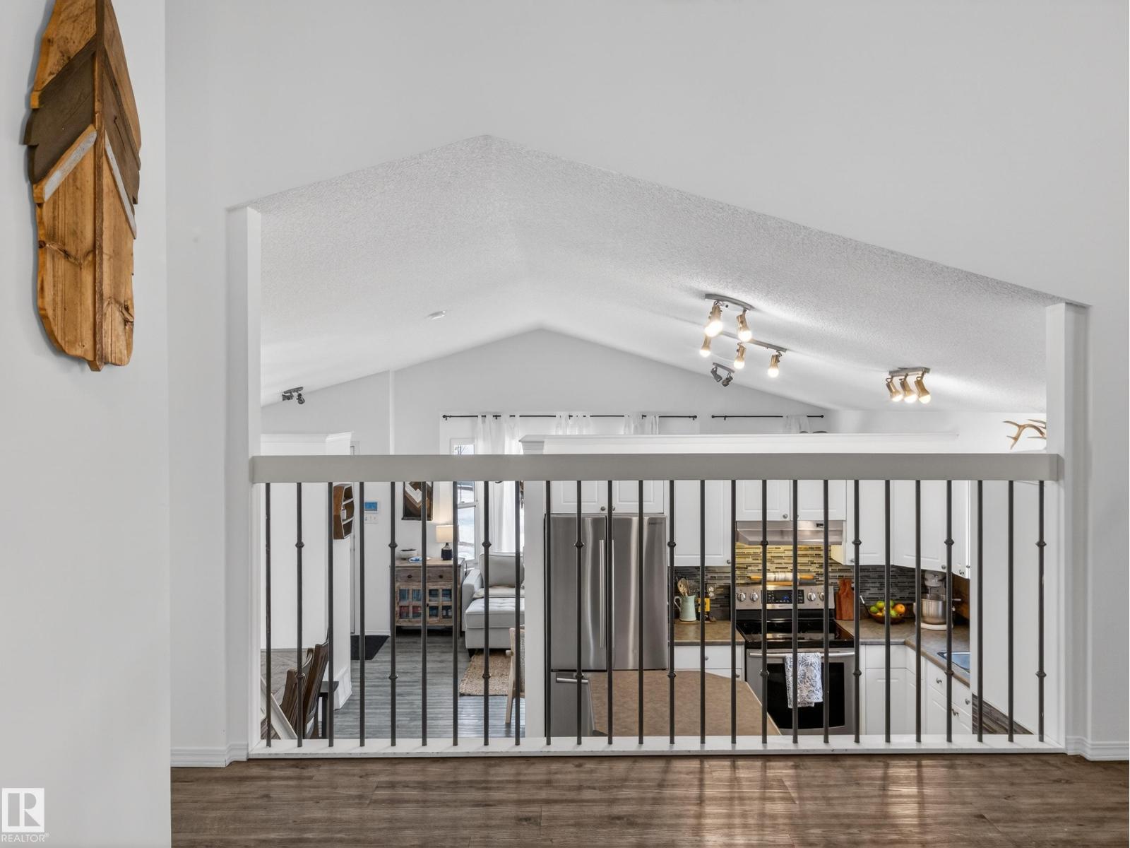 1665 Tompkins Pl Nw, Edmonton, Alberta  T6R 2Y6 - Photo 17 - E4479093