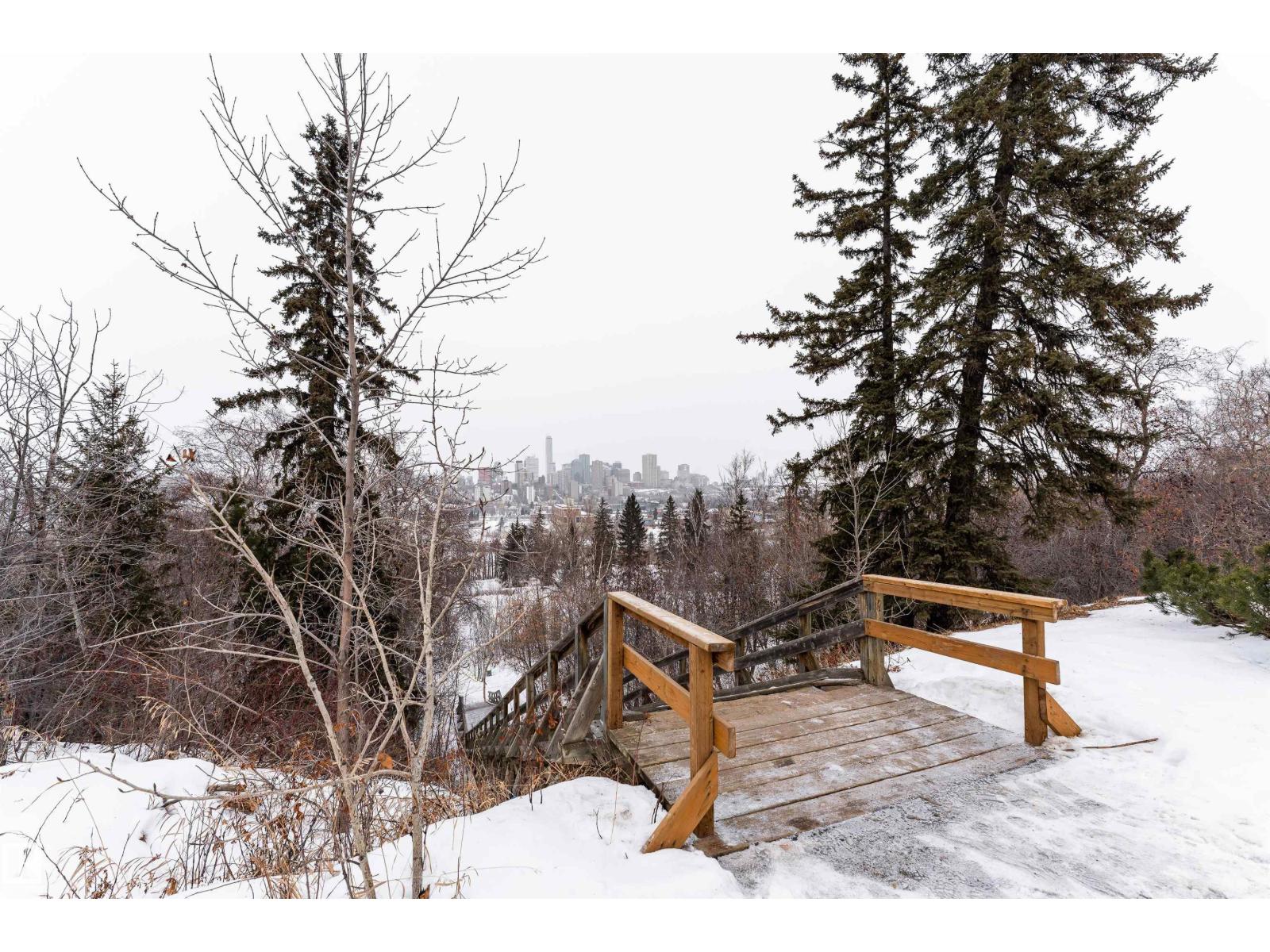 #7 10525 83 Av Nw, Edmonton, Alberta T6E 2E1 - Photo 24 - E4477047