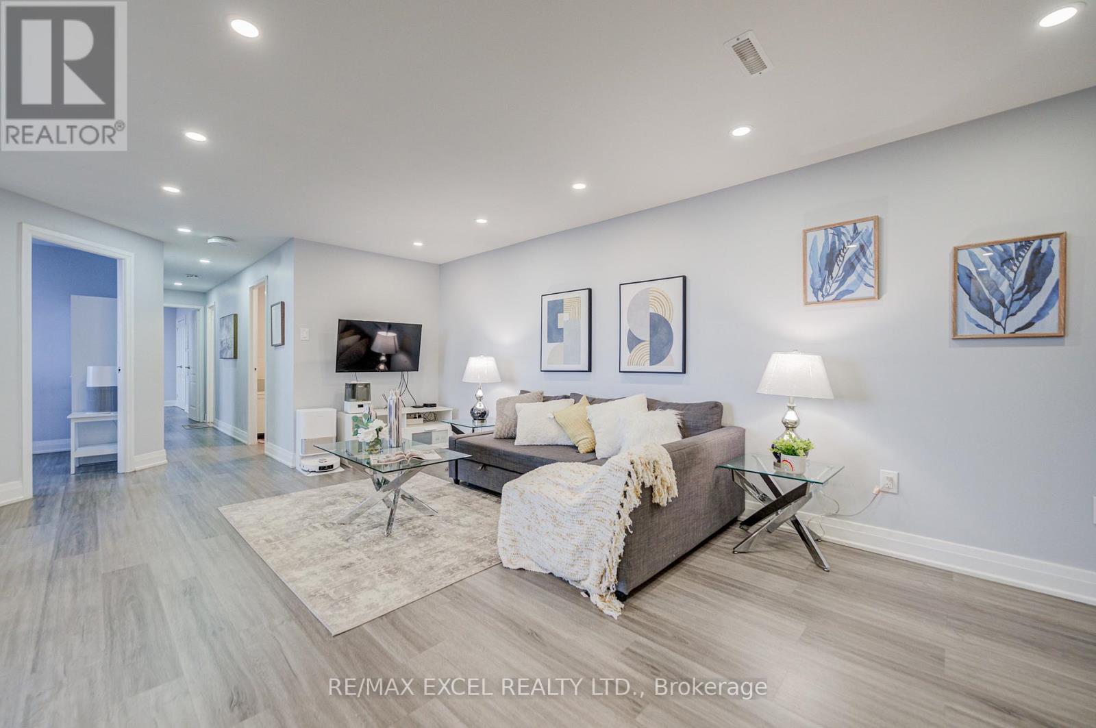 1801 - 5 Old Sheppard Avenue, Toronto (Pleasant View), Ontario  M2J 4K3 - Photo 6 - C12909142