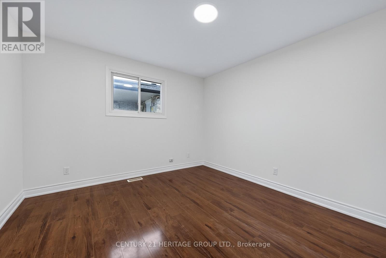 111 Ondrey Street, Bradford West Gwillimbury, Ontario L3Z 2X1 - Photo 8 - N12923036