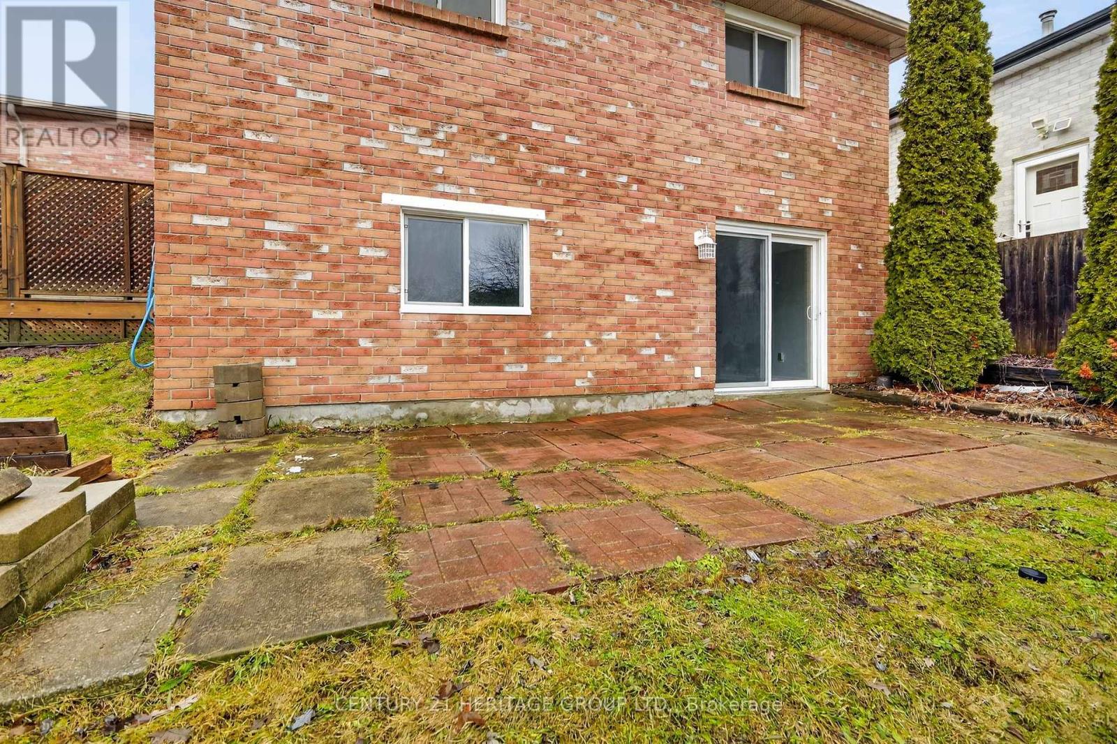 111 Ondrey Street, Bradford West Gwillimbury, Ontario L3Z 2X1 - Photo 38 - N12923036