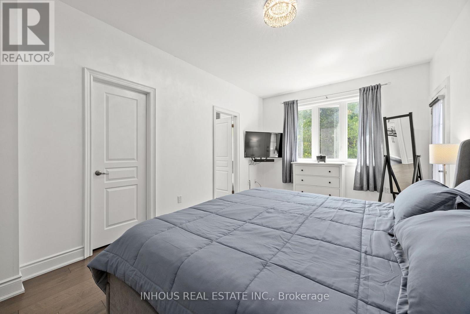 105 Johnson Drive, Shelburne, Ontario  L9V 3V9 - Photo 24 - X12927344