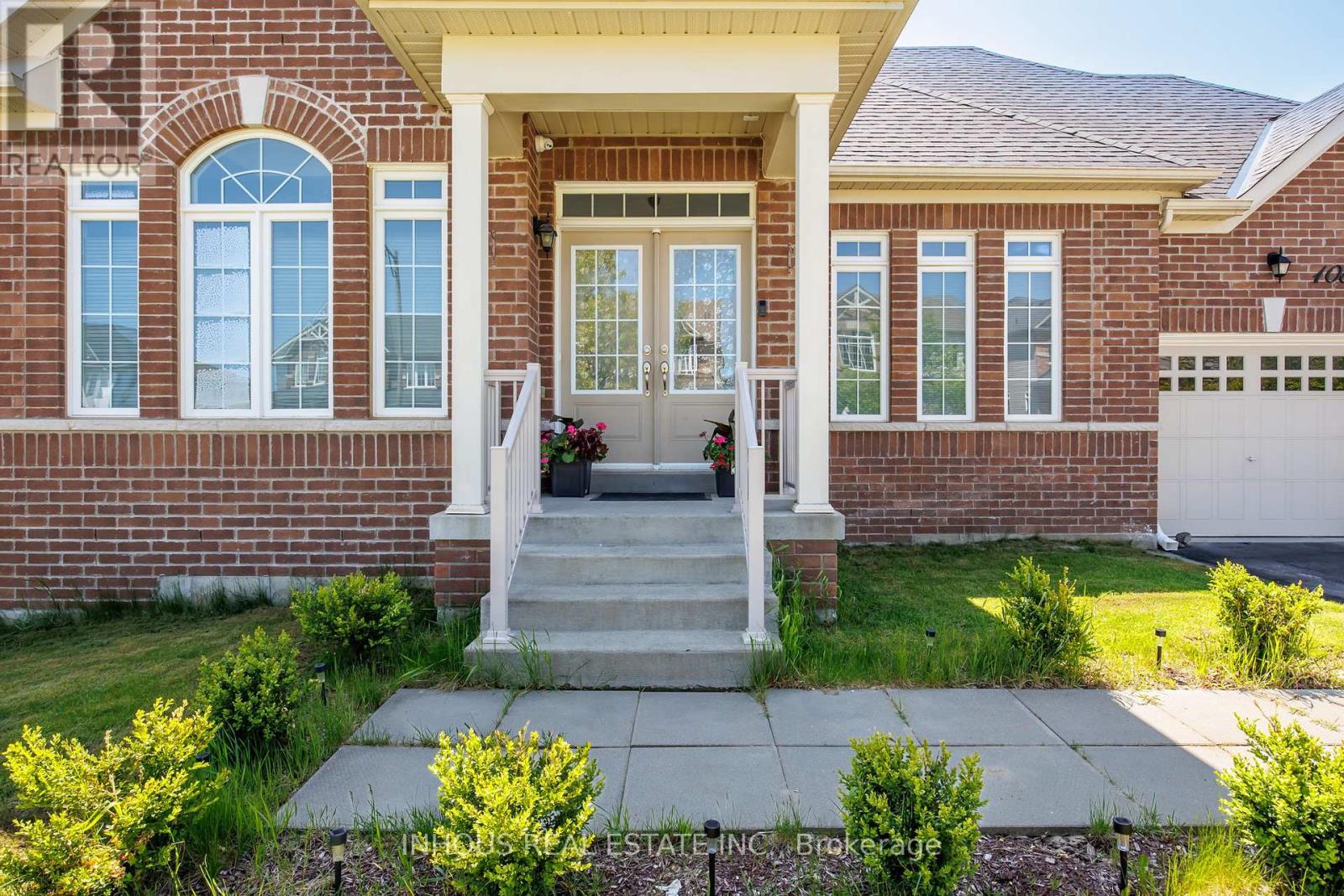 105 Johnson Drive, Shelburne, Ontario  L9V 3V9 - Photo 4 - X12927344