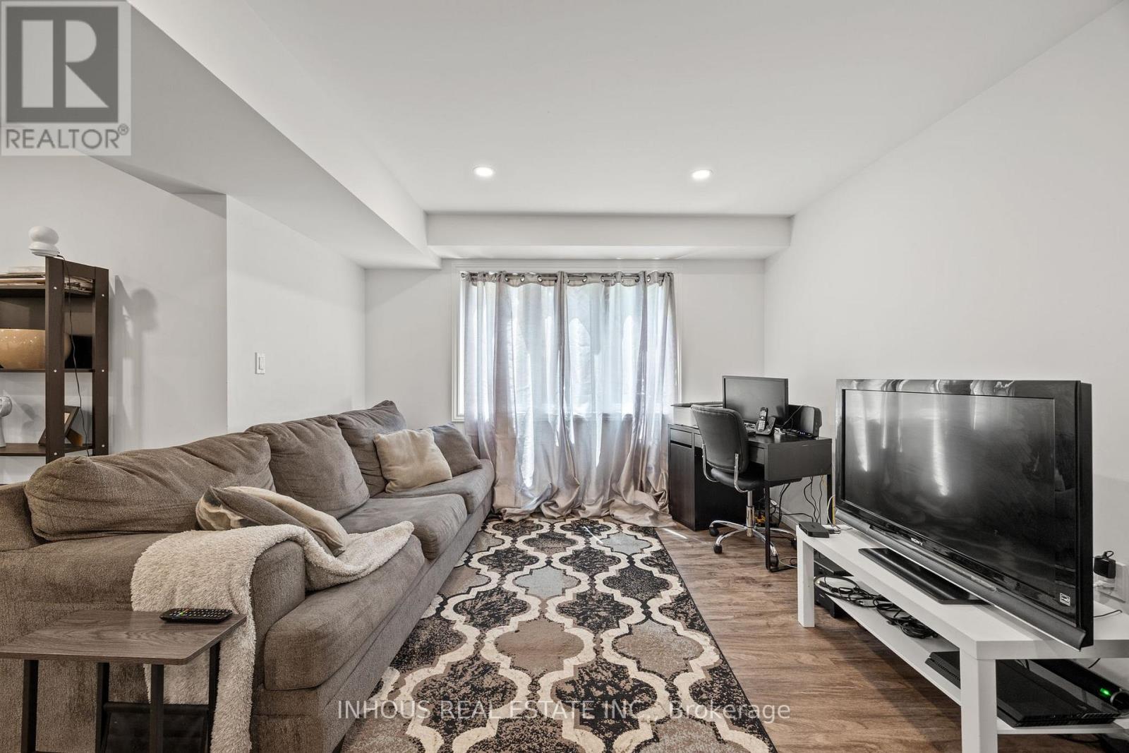 105 Johnson Drive, Shelburne, Ontario  L9V 3V9 - Photo 38 - X12927344