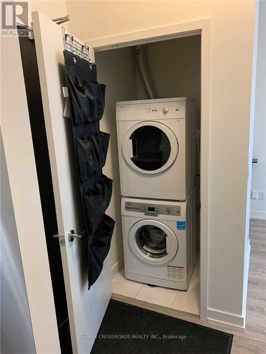 206 - 200 Sackville Street, Toronto (Regent Park), Ontario  M5A 0B9 - Photo 7 - C12928614