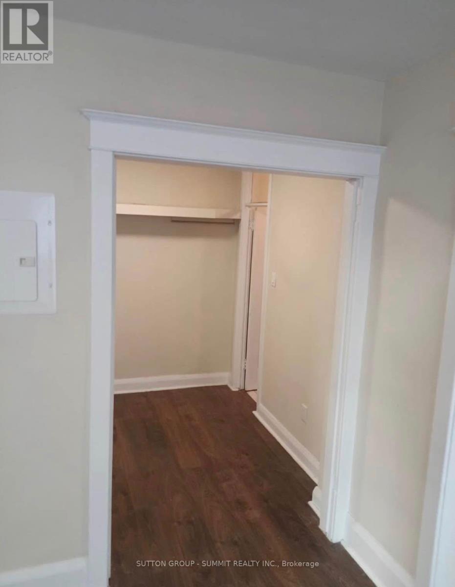 402 - 98 Vaughan Road, Toronto (Humewood-Cedarvale), Ontario  M6C 2M1 - Photo 9 - C12922016