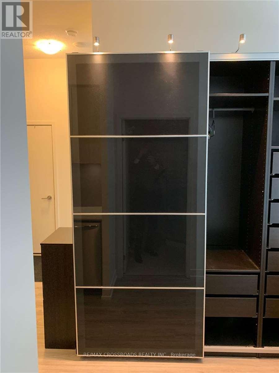 206 - 200 Sackville Street, Toronto (Regent Park), Ontario  M5A 0B9 - Photo 13 - C12928614