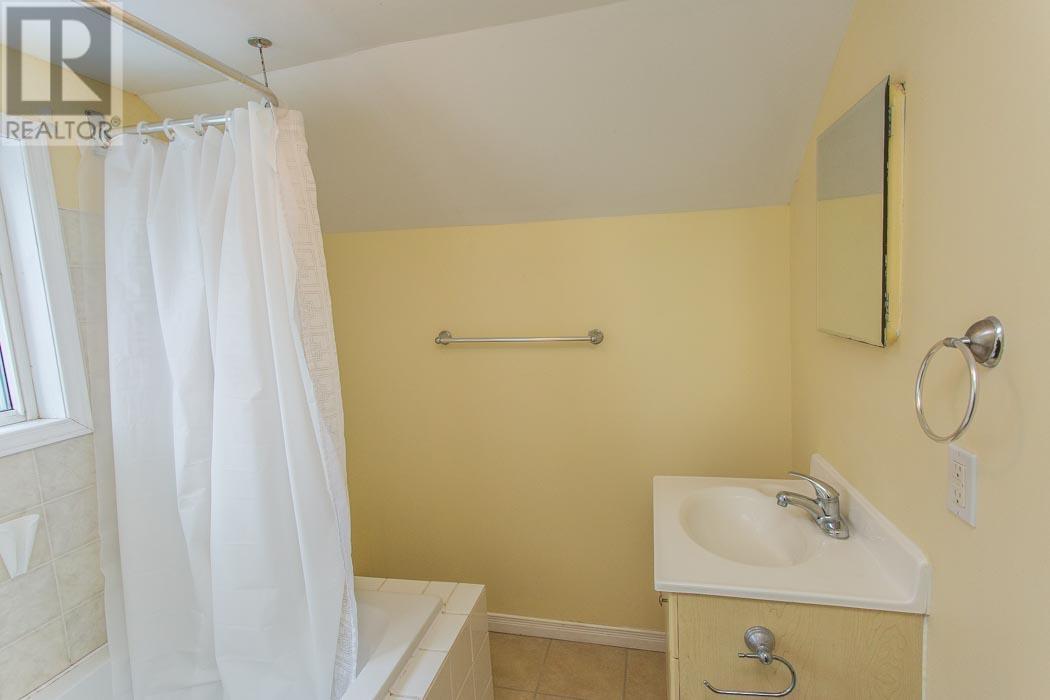 1252 Catherine St, Richards Landing, Ontario P0R 1J0 - Photo 18 - SM260172