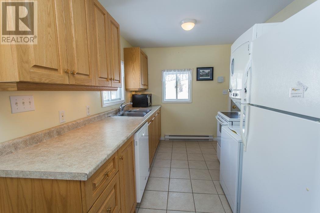 1252 Catherine St, Richards Landing, Ontario P0R 1J0 - Photo 4 - SM260172
